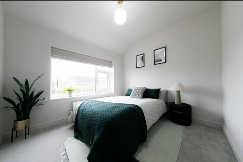 Recently Refurbished Home. Poulton-le-Fylde Eksteriør billede