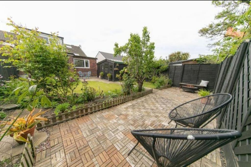 Recently Refurbished Home. Poulton-le-Fylde Eksteriør billede